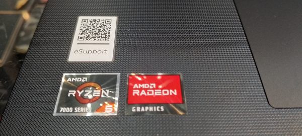 LENOVO V15 G8 AMN RYZEN5 7520U – Image 2