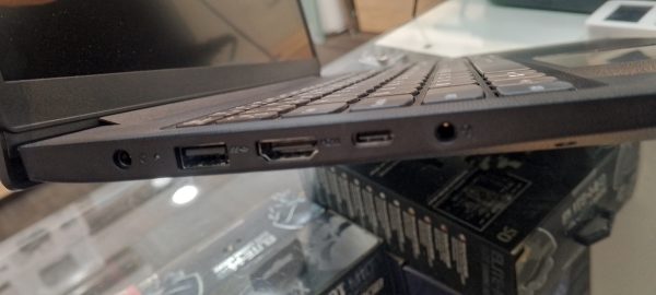 LENOVO V15 G8 AMN RYZEN5 7520U – Image 3